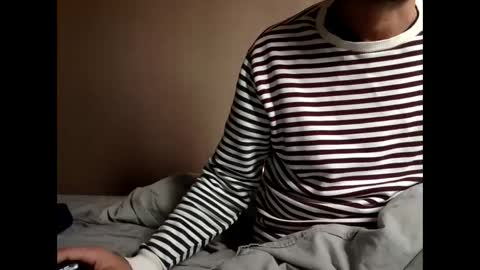 Snapshot of frenchy899 chatting on 01.18.25 Antoine online show from 01.18.25