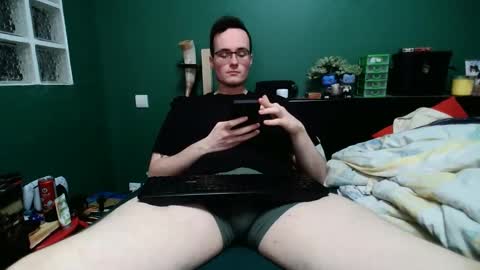 Ian online show from 11.05.25