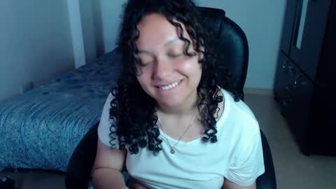 Snapshot of freud_x_louise1 chatting on 12.30.24 Louise  online show from 12.30.24