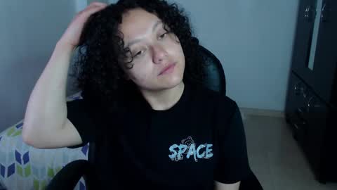 Snapshot of freud_x_louise1 chatting on 01.07.25 Louise  online show from 01.07.25