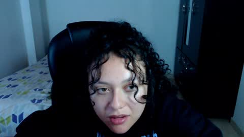 Snapshot of freud_x_louise1 chatting on 01.17.25 Louise  online show from 01.17.25