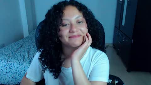 Snapshot of freud_x_louise1 chatting on 09.09.25 Louise  online show from 09.09.25