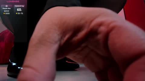 Freya online show from 10.05.25