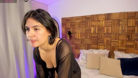 Snapshot of freyaa__1 chatting on 05.18.26 Freya online show from 05.18.26