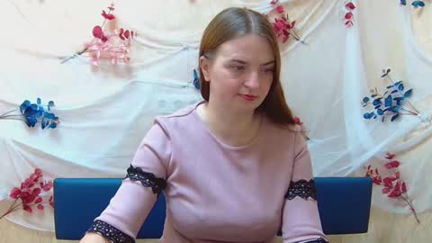 Snapshot of freyadak chatting on 12.06.24 FreyaDak online show from 12.06.24