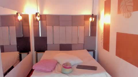  ALIS AND ALEX  online show from 01.12.26