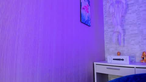 Pau. online show from 09.11.25