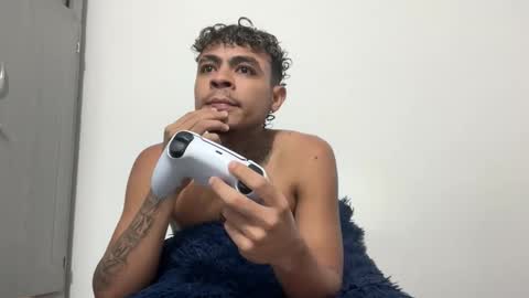 freyva_ online show from 12.02.25