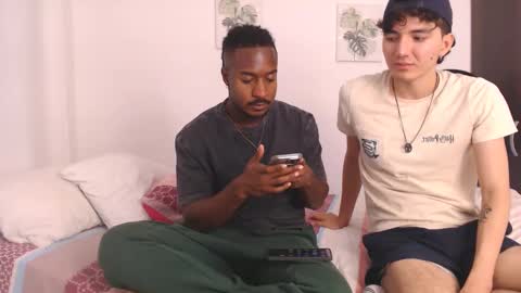 Snapshot of friendsession_ chatting on 02.16.25 Danny and your friends online show from 02.16.25