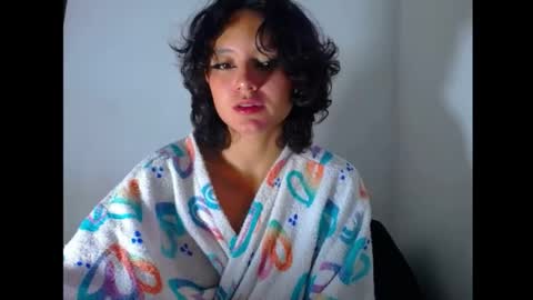 Snapshot of frikisa chatting on 05.04.26 frikisa online show from 05.04.26