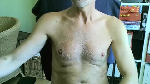 Snapshot of frisco69 chatting on 05.26.26 frisco69 online show from 05.26.26