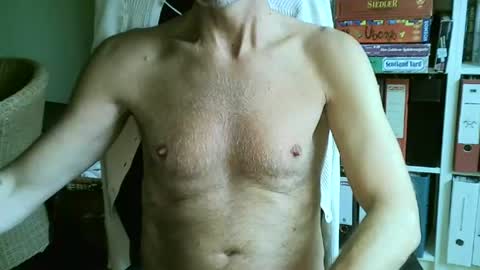 Snapshot of frisco69 chatting on 06.12.26 frisco69 online show from 06.12.26