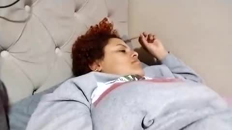 Frizzy girl online show from 11.02.25