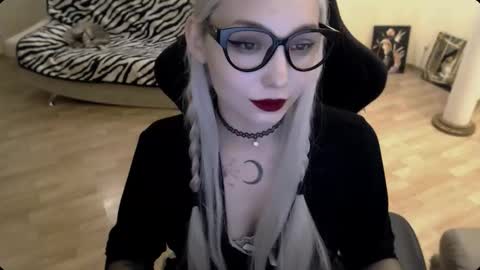 Lilith online show from 11.21.25