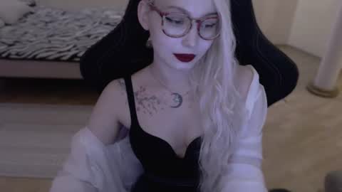 Lilith online show from 07.08.26