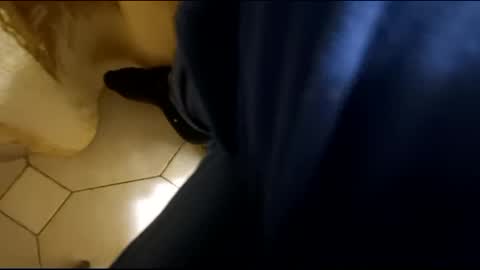 Snapshot of fronion chatting on 12.18.24 Hornycouple1386 online show from 12.18.24