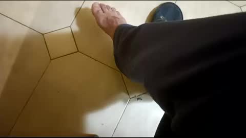 Snapshot of fronion chatting on 12.30.24 Hornycouple1386 online show from 12.30.24