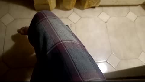 Snapshot of fronion chatting on 01.02.25 Hornycouple1386 online show from 01.02.25