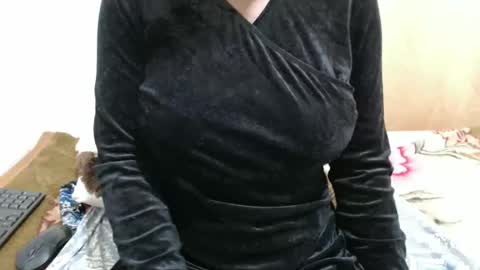 fruity28 online show from 10.21.25