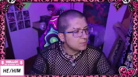 Snapshot of ftmbiggestclit chatting on 04.22.26 Kevin online show from 04.22.26