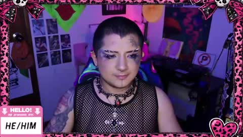 Snapshot of ftmbiggestclit chatting on 05.12.26 Kevin online show from 05.12.26