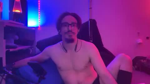 Snapshot of ftmwithglasses chatting on 02.11.26 Nerdy trans man friends sometimes online show from 02.11.26