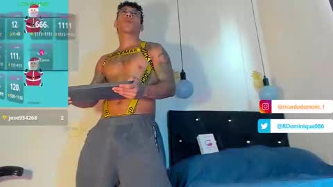 Snapshot of fuck_hardlove chatting on 12.24.24 Ricardodominic 1 MODELO INDEPENDIENTE online show from 12.24.24