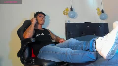 Snapshot of fuck_hardlove chatting on 12.31.24 Ricardodominic 1 MODELO INDEPENDIENTE online show from 12.31.24