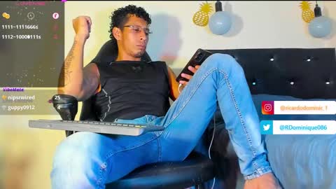 Snapshot of fuck_hardlove chatting on 01.11.25 Ricardodominic 1 MODELO INDEPENDIENTE online show from 01.11.25