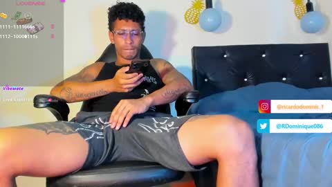 Snapshot of fuck_hardlove chatting on 02.02.25 Ricardodominic 1 MODELO INDEPENDIENTE online show from 02.02.25
