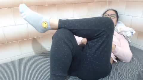 Snapshot of fuck_my_face chatting on 12.10.24 Ella online show from 12.10.24