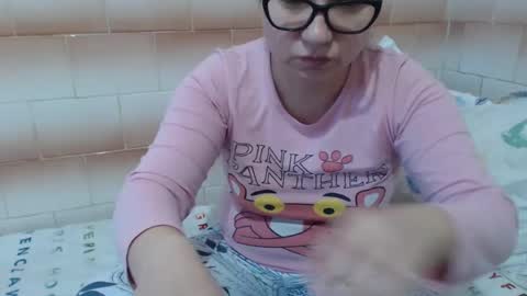 Snapshot of fuck_my_face chatting on 01.11.25 Ella online show from 01.11.25