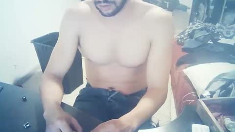 Snapshot of fuckchaturbat445859 chatting on 09.28.25 MarloStanfeld online show from 09.28.25