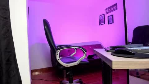 SERGIO THE SEX LAWYER online show from 10.31.25