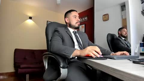 Snapshot of fuckerwate chatting on 04.28.26 SERGIO THE SEX LAWYER online show from 04.28.26