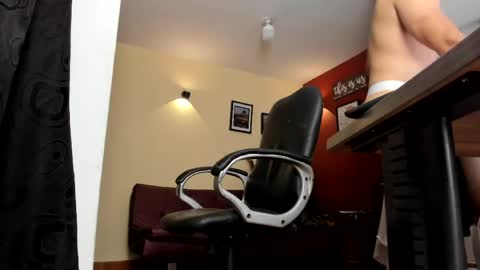 Snapshot of fuckerwate chatting on 05.20.26 SERGIO THE SEX LAWYER online show from 05.20.26