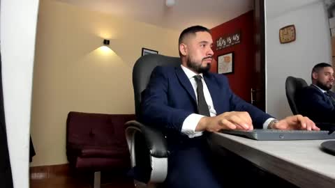 Snapshot of fuckerwate chatting on 05.21.26 SERGIO THE SEX LAWYER online show from 05.21.26