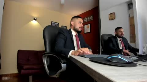 Snapshot of fuckerwate chatting on 05.29.26 SERGIO THE SEX LAWYER online show from 05.29.26
