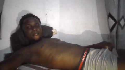 Snapshot of fucking_doll4 chatting on 11.27.25 fucking_doll4 online show from 11.27.25