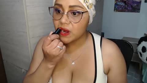 Mia and Gary  online show from 10.26.25