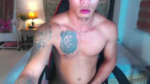 Snapshot of fuckinghot201 chatting on 01.03.25 jason online show from 01.03.25