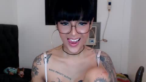 Princess Anna online show from 12.20.25