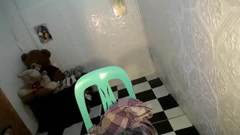 Snapshot of fuckingrads chatting on 02.08.25 sexy 7inchCock online show from 02.08.25