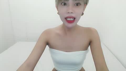 Snapshot of fuckingsexy143 chatting on 09.26.25 fuckingsexy143 online show from 09.26.25