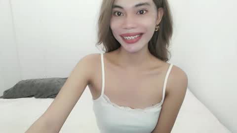 Snapshot of fuckingsexy143 chatting on 10.12.25 fuckingsexy143 online show from 10.12.25