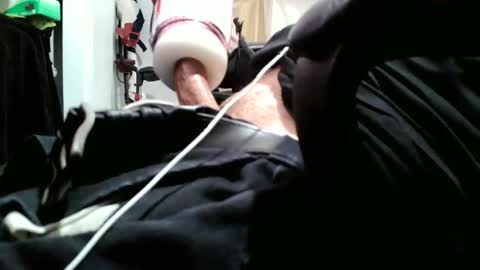 fuckmeallday1975 online show from 03.29.26