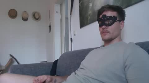 Snapshot of fuckordie1312 chatting on 05.19.26 fuckordie1312 online show from 05.19.26