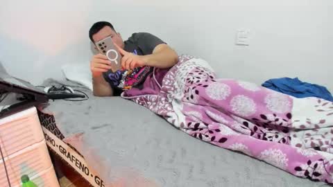 Snapshot of fuckynations chatting on 01.18.26 Fuckdirtymen online show from 01.18.26