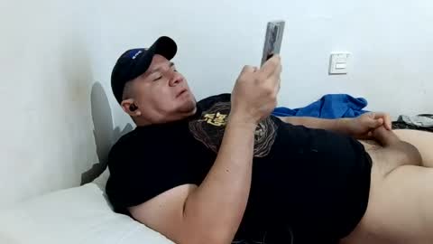 Snapshot of fuckynations chatting on 07.20.26 Fuckdirtymen online show from 07.20.26