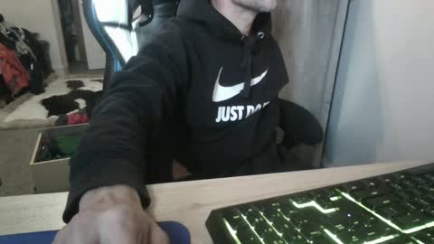 Snapshot of fukemndukem chatting on 10.09.25 fukemndukem online show from 10.09.25